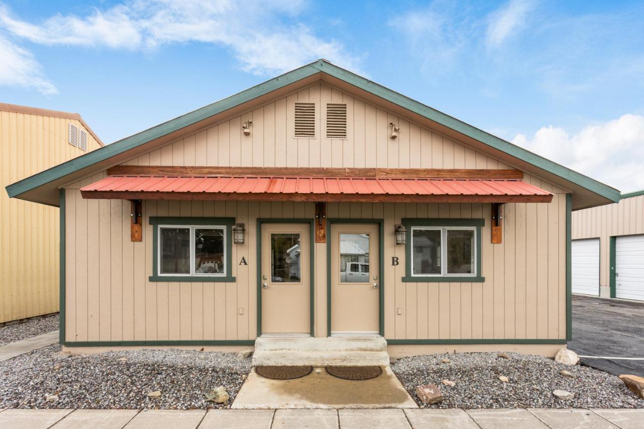 The Yellowstone Hideaway Unit A West Yellowstone Eksteriør bilde